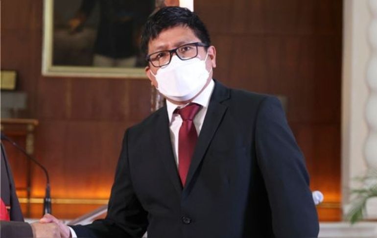 Jorge López: Ministro de Salud confirmó que asistirá al Congreso