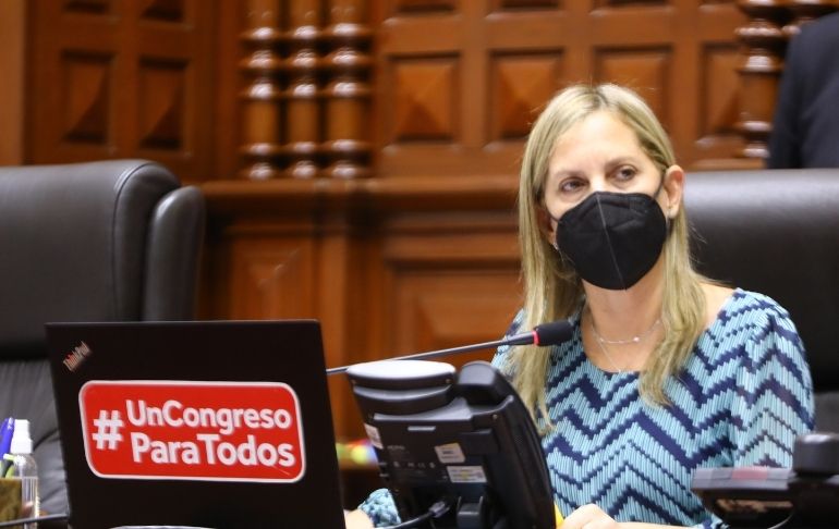 María del Carmen Alva: Comisión de Ética archiva denuncia contra titular del Congreso