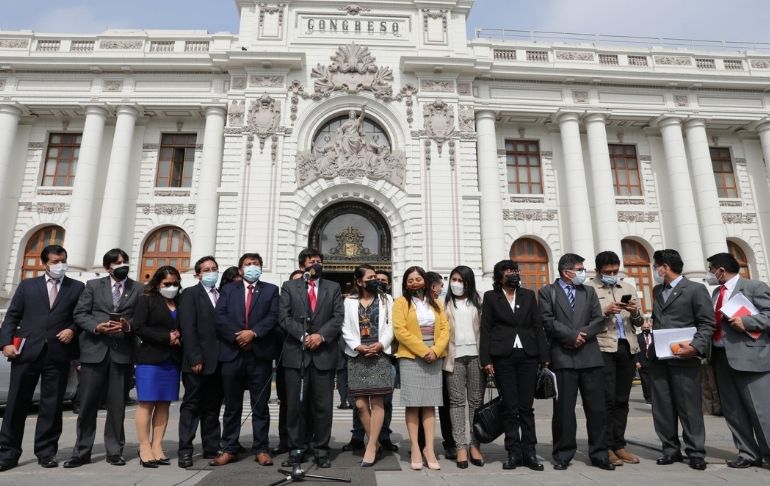 Perú Libre anuncia acciones legales y parlamentarias contra Óscar Arriola