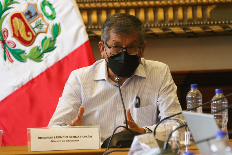 Ministro Rosendo Serna sobre proyecto para asamblea constituyente: "Que se discuta y si tienen que archivarlo, que lo archiven"