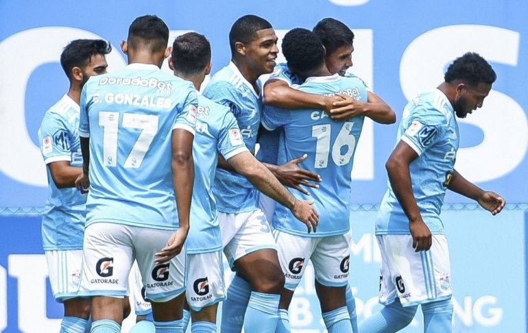 Portada: Copa Libertadores: Sporting Cristal buscará este martes su primera victoria ante la Universidad Católica