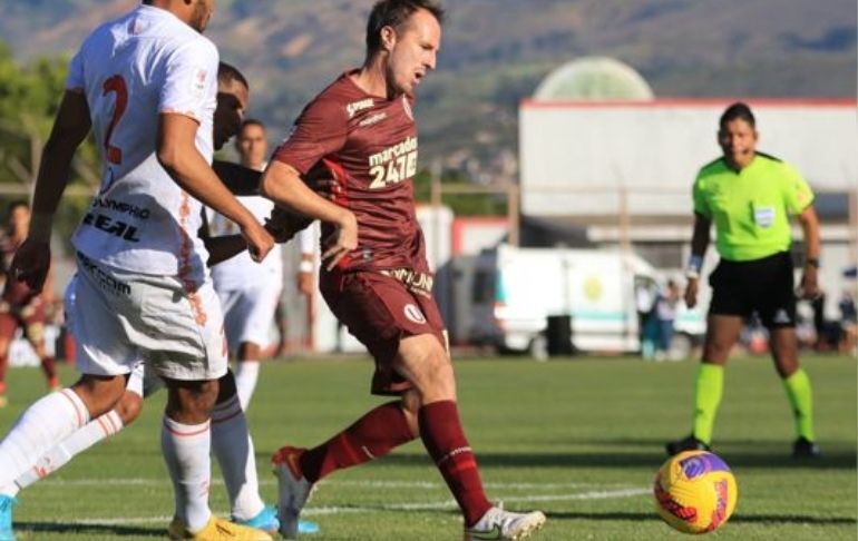 Liga 1: Universitario presentó queja por arbitraje de Joel Alarcón ante Ayacucho FC