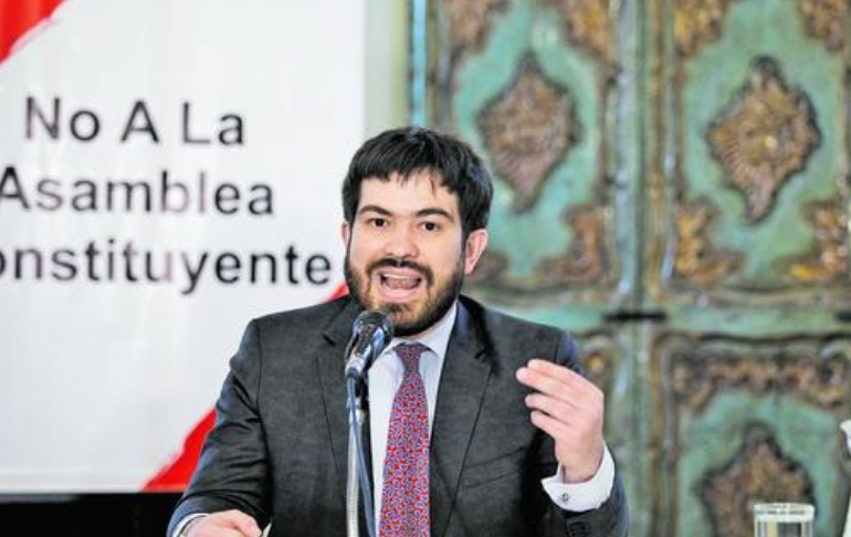 Lucas Ghersi sobre anuncio de proyecto para una nueva Constitución vía referéndum: "Solo busca generar miedo"