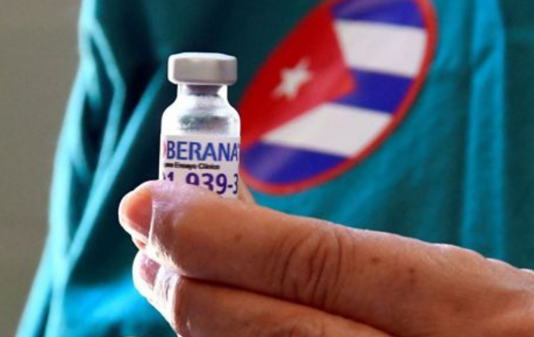 Portada: Cuba admite "retraso" en proceso de certificación de la OMS a sus vacunas contra la COVID-19