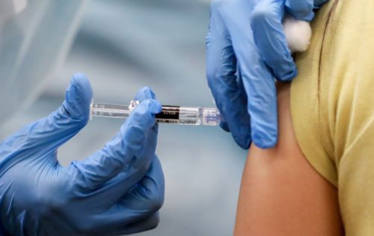 Portada: Nelson Shack: "Se han perdido más de 12 000 vacunas contra la COVID-19 en Lima por caducidad"