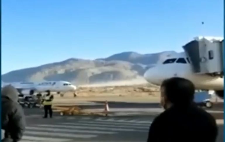 Portada: Arequipa: reportan leves deslizamientos de rocas en zona aledaña al aeropuerto