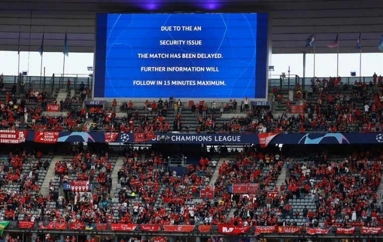 Francia juzgará a tres peruanos por robar celulares en la final de la Champions