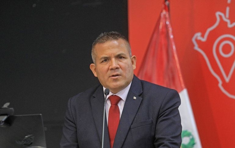 Javier Arce: Piden a fiscal de la Nación investigar a ministro por no informar sobre antecedentes