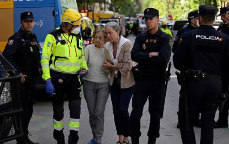 España: mueren dos personas tras una explosión en un edificio de Madrid