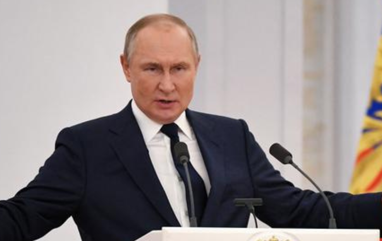 Portada: Vladimir Putin: "El deber común es impedir el resurgimiento del nazismo"