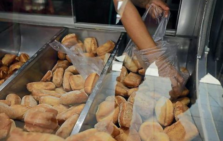 Portada: Aspan informa que precio del pan no bajará tras exoneración del IGV