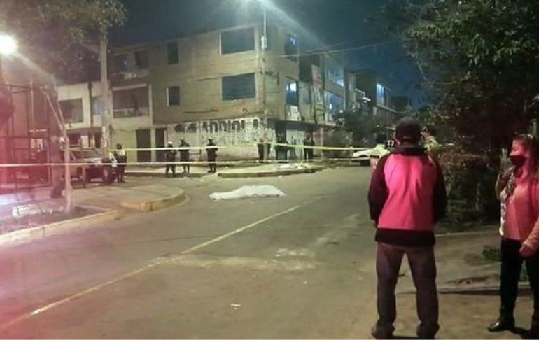 Portada: Ate Vitarte: hombre fue asesinado de 11 balazos frente a un parque