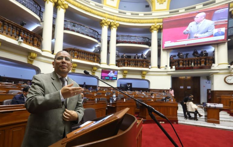 Portada: Juan Silva: Ministro Dimitri Senmache no aclaró demora en videovigilancia a extitular del MTC