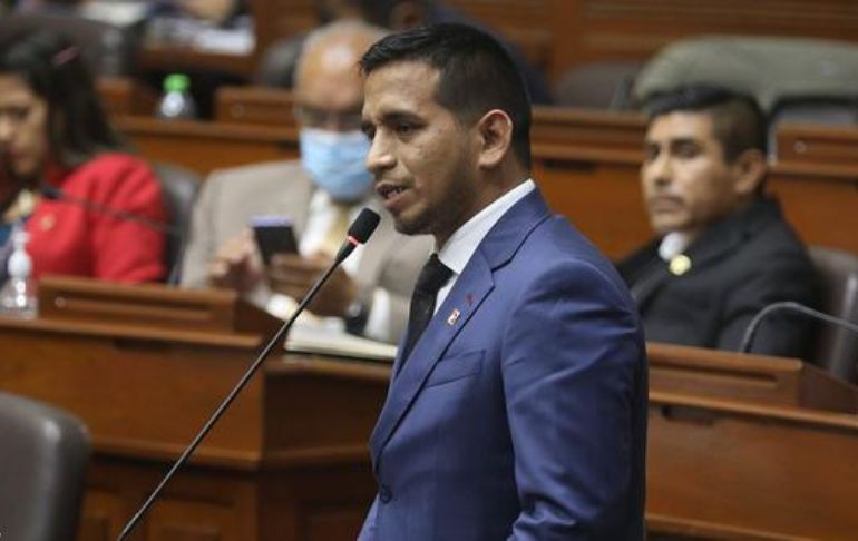 Portada: Elvis Vergara considera que la elección del defensor del Pueblo debe continuar