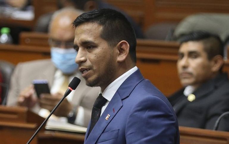 Portada: Elvis Vergara no acepta suspensión de su militancia en Acción Popular