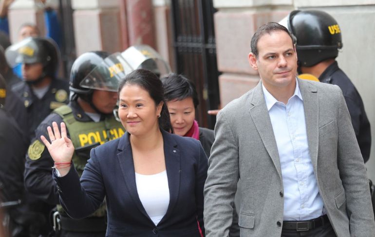 Keiko Fujimori anuncia el fin de su matrimonio con Mark Vito