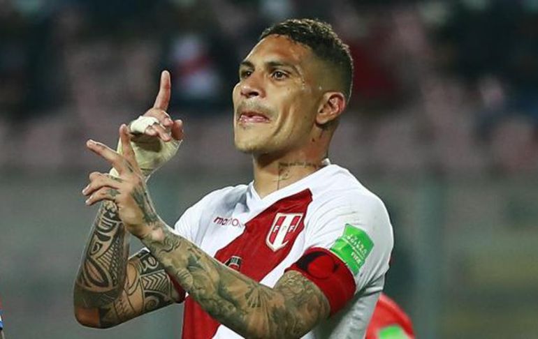 Paolo Guerrero ya tiene club, según "Doña Peta"