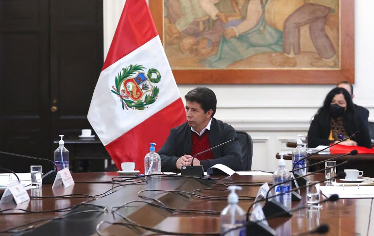 Portada: Pedro Castillo: Comisión de Fiscalización acudirá a Palacio el lunes 27 de junio