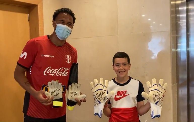 Selección peruana: Pedro Gallese regaló sus guantes a niño que viajó más de 1000 km para conocerlo