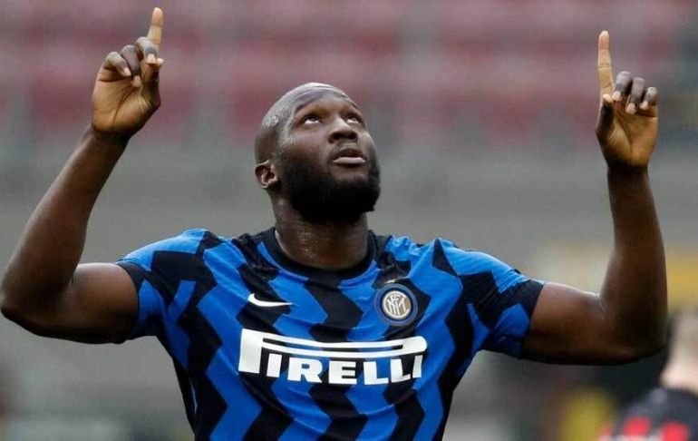 Portada: Romelu Lukaku tras su llegada al Inter de Milán: "Estoy muy feliz de estar aquí"