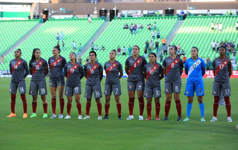 Portada: DT de selección peruana femenina tras caer ante México: Las chicas deben mejorar en la mentalidad