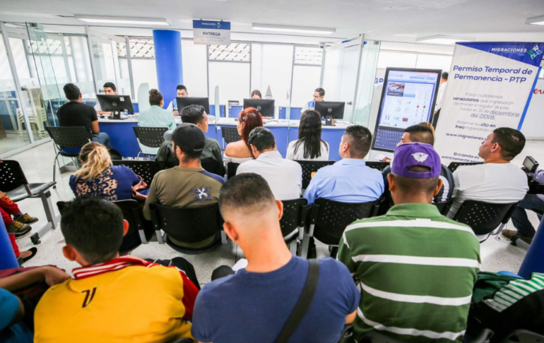 Portada: Migraciones anuncia que sí atenderá lunes 13 de junio