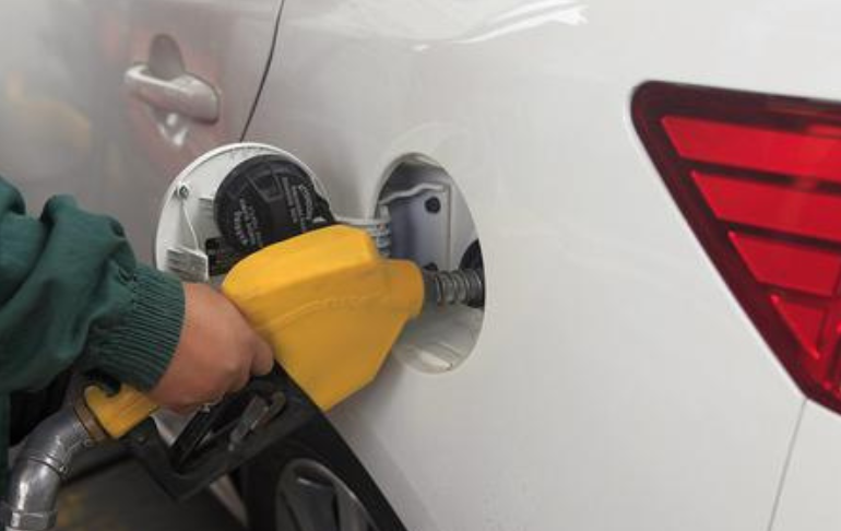 ¿Afectará o beneficiará al consumidor que solo haya dos tipos de gasolina desde el 1 de julio?