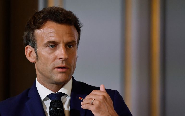 Emmanuel Macron: Hay que prepararse para prescindir del gas ruso