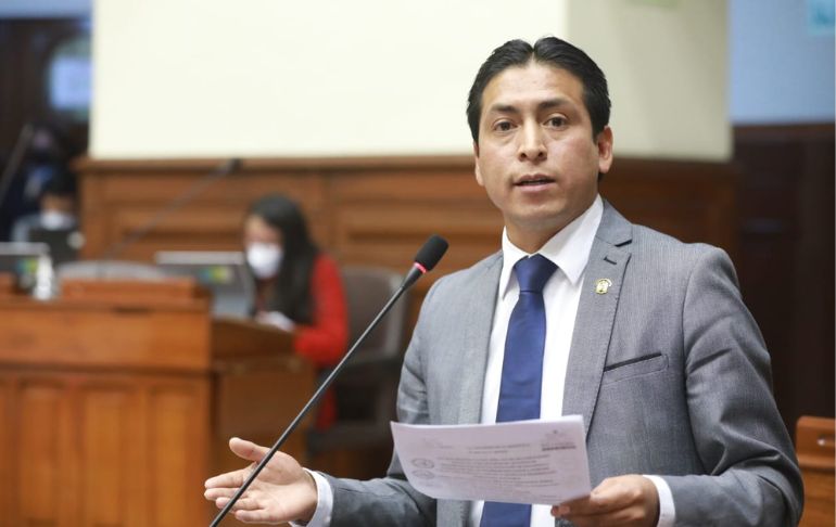 Portada: Trabajadora del Congreso denunció a parlamentario Freddy Díaz por violación