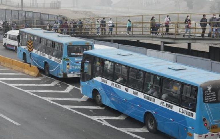 Paro de transportistas: trabajadores tendrán dos horas de tolerancia en su horario de ingreso