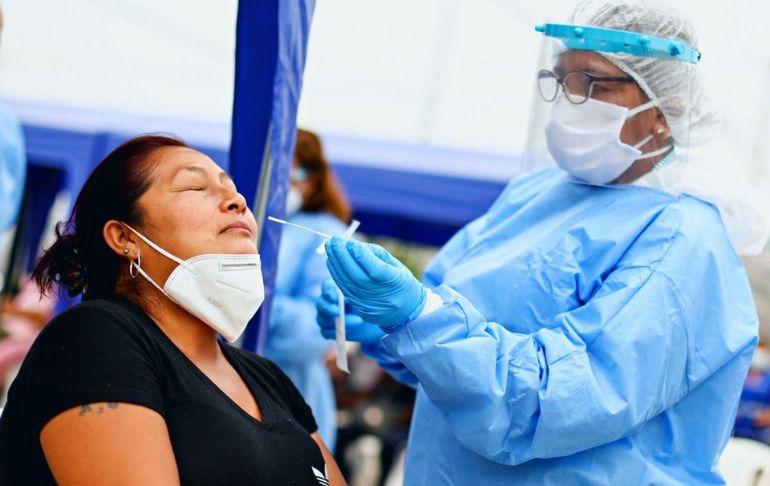 Portada: COVID-19: conoce cuáles son los vacunatorios de Lima y Callao donde puedes realizarte prueba de descarte gratis