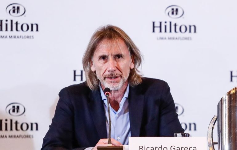 Ricardo Gareca se despide y agradece a todos, menos a Agustín Lozano