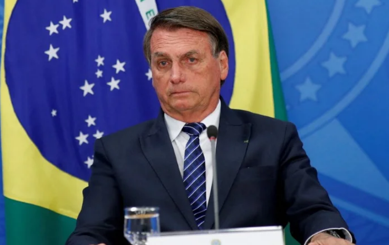 Portada: Jair Bolsonaro sobre conflicto entre Rusia y Ucrania: "Sé cómo sería la solución del caso"