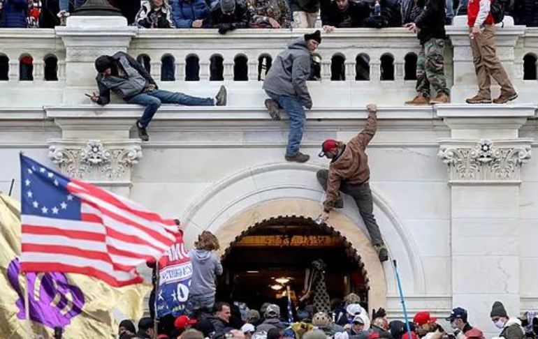 EEUU: siete años de cárcel para primer condenado en juicio por asalto del Capitolio