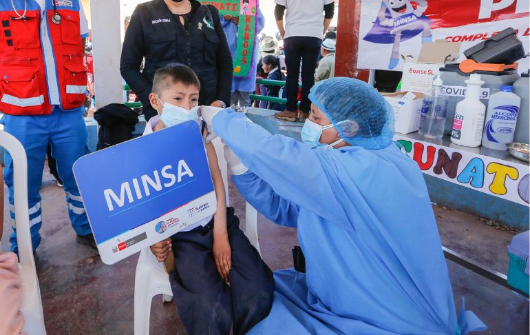 Minsa advierte que más de 500 mil niños aún no reciben la segunda dosis contra la COVID-19
