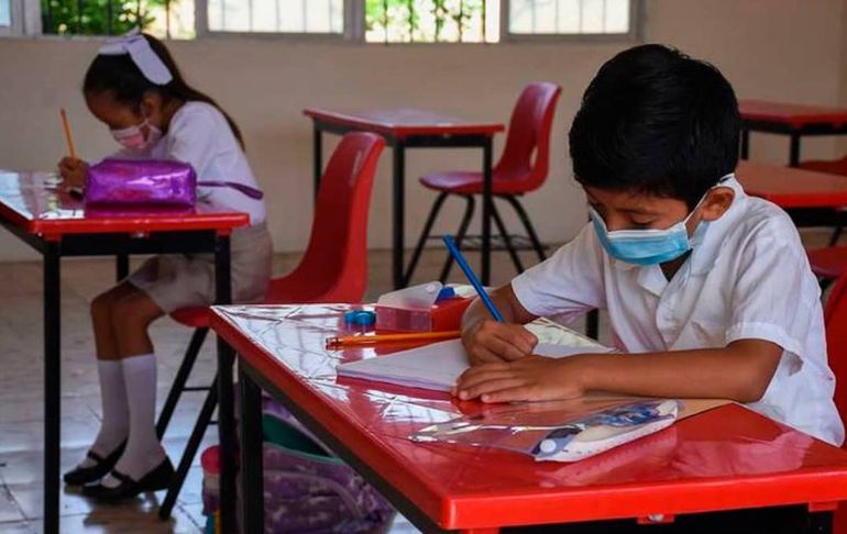 Gobierno Definiría Mañana El Uso De Mascarillas En Colegios 