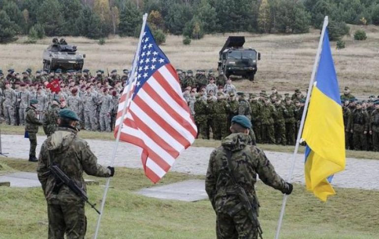 Portada: Estados Unidos anunció una ayuda militar adicional de 1,000 millones de dólares para Ucrania
