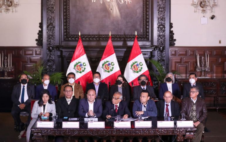 Portada: Aníbal Torres pidió renuncia de la Mesa Directiva del Congreso tras difusión de audios