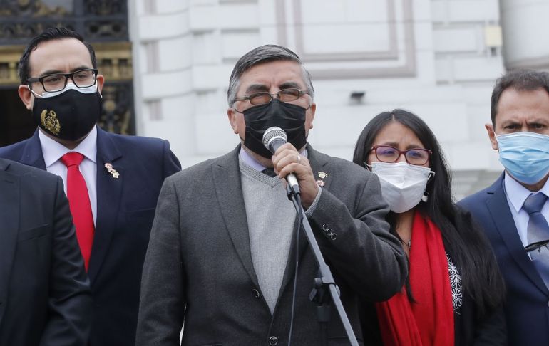 Bloque Magisterial respaldará candidatura de Luis Aragón y no la de Guido Bellido