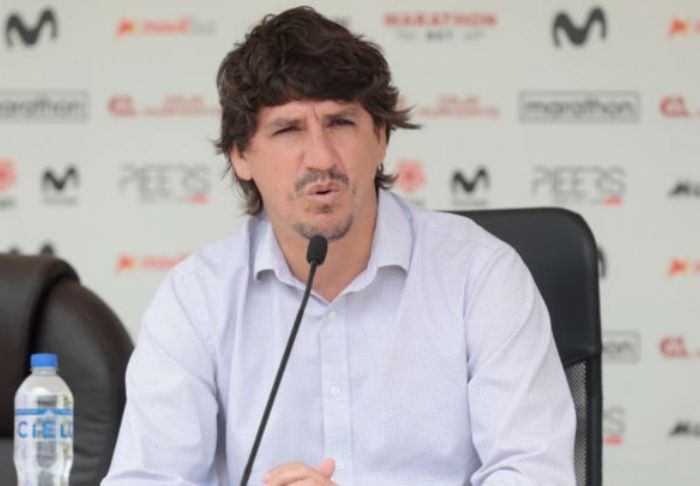 Portada: Jean Ferrari: "Esperamos una multa a Alianza Lima o que le cierren alguna tribuna"