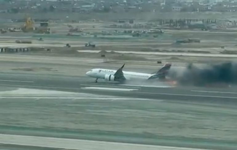 Avión de Latam sufre accidente en pista de aterrizaje en Aeropuerto Jorge Chávez [VIDEO]