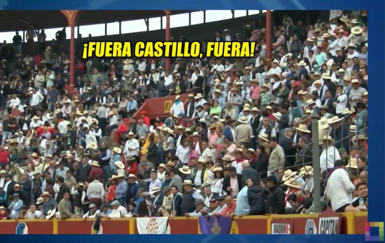 ¡Fuera Castillo, fuera!: así gritaban los asistentes en la plaza de toros de Acho [VIDEO]