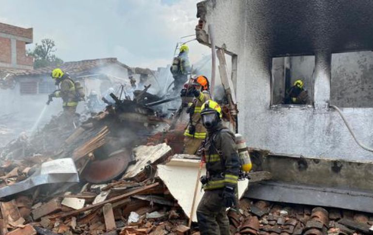 Colombia: accidente de avioneta en Medellín deja 8 muertos [VIDEO]