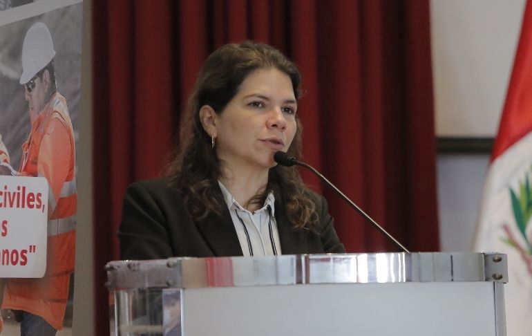 Ministra de la Mujer sobre Aníbal Torres: "Usó estereotipos, pero no es un caso de misoginia"
