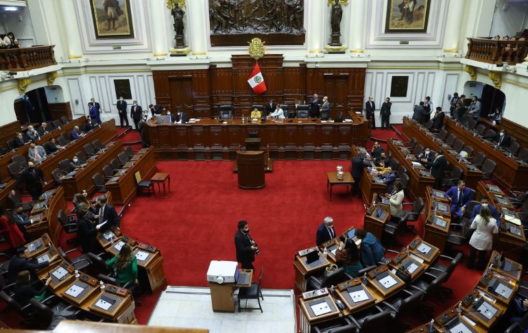 Portada: Congreso: convocan a sesión del pleno para este jueves 3 de noviembre