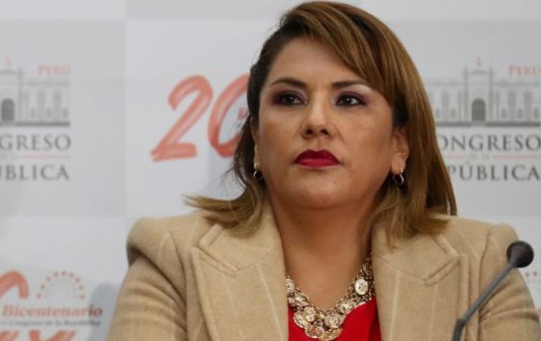 Portada: Digna Calle asegura que reunión con Willy Huerta fue pactada por su esposo, el excongresista Arón Espinoza