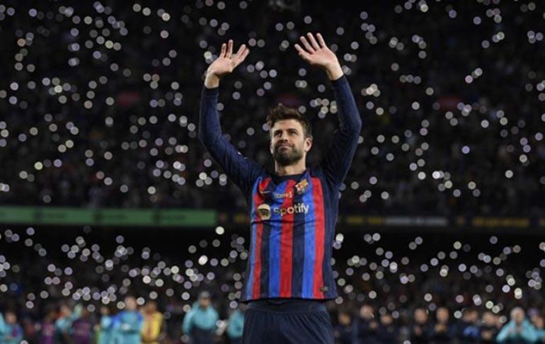 Portada: Barcelona: Gerard Piqué lloró en su discurso de despedida del fútbol [VIDEO]