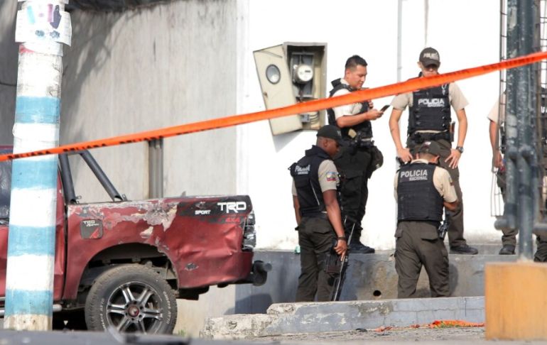 Ecuador declara estado de excepción tras la muerte 5 policías a manos de los narcos