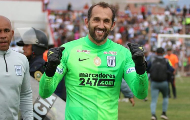 Hernán Barcos y su experiencia como arquero: "Siempre me gustó atajar, pero no con tanta presión" [VIDEO]