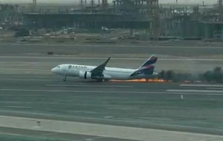 Portada: Latam Airlines: "No hay pasajeros ni miembros de la tripulación fallecidos"